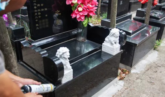 西安霸陵新區(qū)墓園墓地價格是多少？