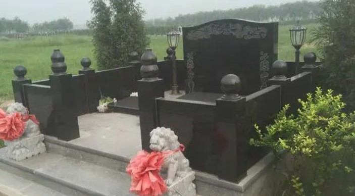 西安高橋墓園藝術(shù)園區(qū)