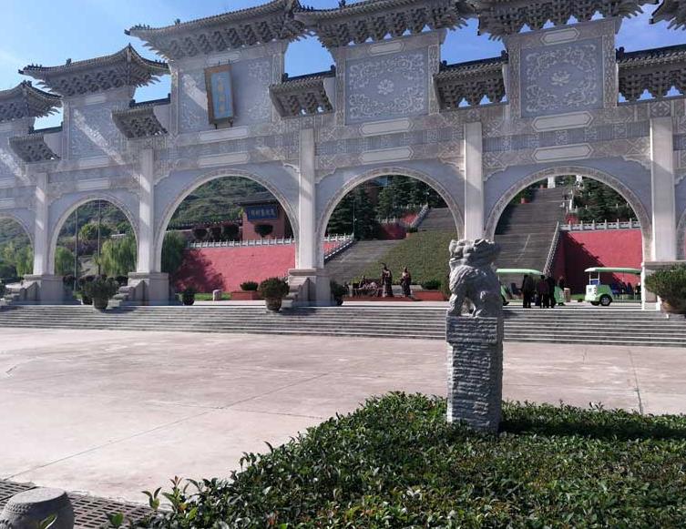 西安霸陵新區(qū)墓園怎么樣？